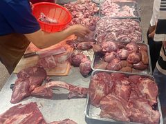 -标记美食新鲜猪杂(兴南大道店)
