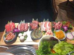 -明洞阿姨·韩式酱蟹烤肉·创意料理(三元桥店)