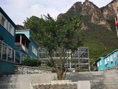 -百里峡七彩艺术小镇