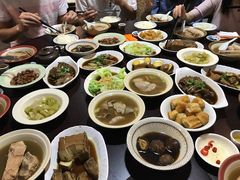 -黄亚细肉骨茶(仰光路店)
