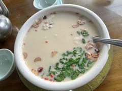 -百里鲜(羚羊峡古栈道森林公园店)
