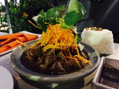 -Palate Angkor Restaurant & Bar