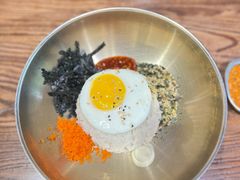 -明洞阿姨·韩式酱蟹烤肉·创意料理(三元桥店)