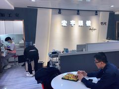 -宏宇眼镜蔡司依视路折扣店(兆佳眼镜城店)