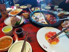 -袁老四重庆老火锅(桐梓坡店)