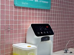 -Swim斯卫姆国际儿童游泳中心(红博中央公园店)