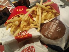 -麦当劳(中山大道中店)