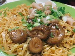 -雄兴泰咖啡室