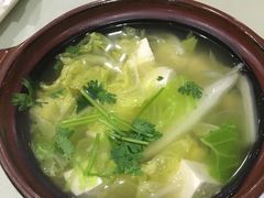 -闫家驴肉老店(华电一校店)