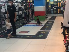 -迪卡侬(烟台万达店)