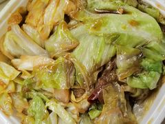 干锅手撕包菜-和记小菜(东方店)