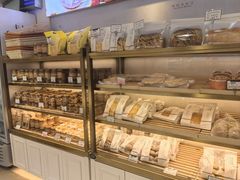 -蜂蝶来饼店(拱北总店)