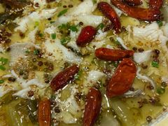 -鱼亨小鲜酸菜鱼(大信店)