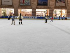 -冠军冰场(环球中心店)