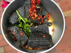 -黑色经典臭豆腐·湖南特产(步行街店)
