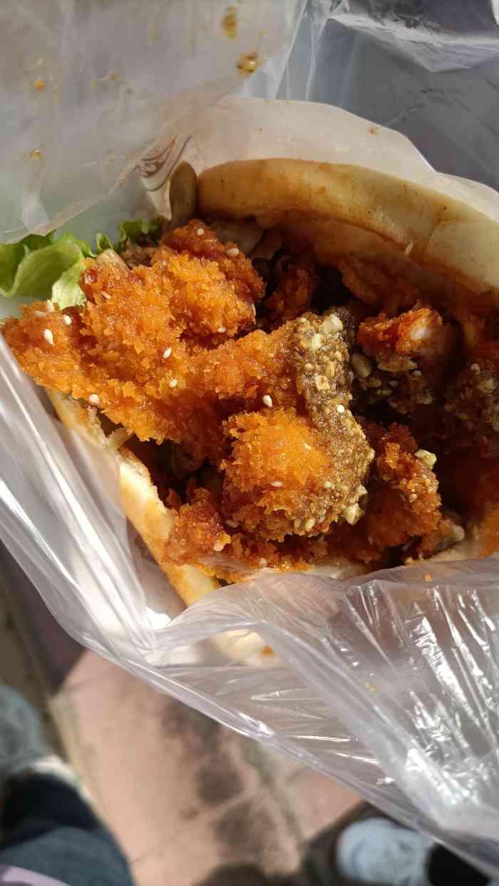 鸭肚卷饼-"因为对西市场熟悉,所以位置好找,因为点评.