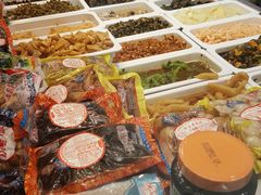 -上海市长春食品商店(淮海中路店)