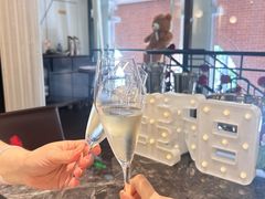 -LESCEDARS  Bistro香柏树(外滩店)