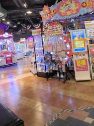 -卡通尼乐园(银泰店)