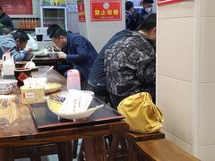 大堂-穆得·老周家牛肉烧饼(普利街店)