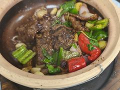 -天宝食坊·啫啫煲大排档(西华路店)