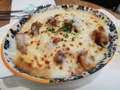 -玛格萝妮比萨屋(四平店)