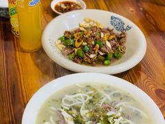 -何永光123鲜牛肉馆(1号店)