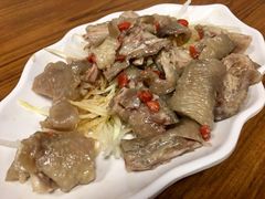 绍兴鸡脚冻-喷水鸡肉饭(北港店)