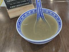 -蟹上黄·蟹黄面·江南糖水(人民广场店)