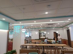 大堂-老乡鸡(合肥火车站店)