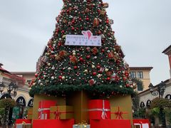 -佛罗伦萨小镇广佛名品奥特莱斯(疏港路店)