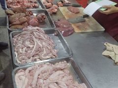-标记美食新鲜猪杂(兴南大道店)