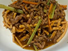 -刘胖子家常菜·蹄花焖藕(中南店)