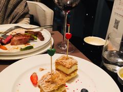 拿破仑-SMEET遇上 世界料理·酒廊