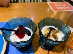 希腊草莓酸奶&希腊核桃蜂蜜酸奶-HELLO MUSAE 拾光缪斯餐厅·纯正希腊风味(苏州中心店)