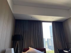 -广州天河希尔顿酒店