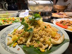 -大头虾越式风味餐厅(光明广场店)