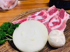-草家酱蟹炭火烤肉店(珲春南路一店)