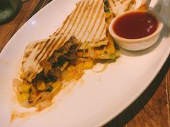 -玛格萝妮(汇智国际商业中心店)