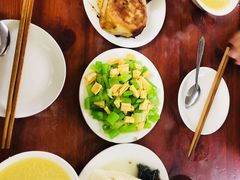 -宝瑞门钉肉饼店