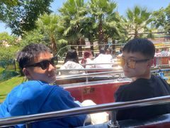 -七彩云南欢乐世界