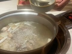 -喃喃椰·糟粕醋·椰子鸡火锅(七堡花园店)