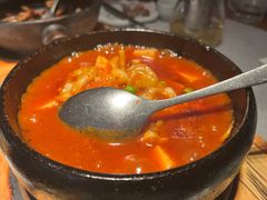 红酸汤海味豆腐煲-晓粤·惹味粤菜(凯德乐峰广场店)