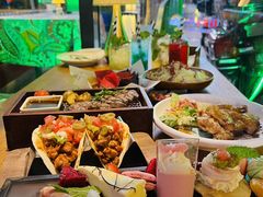 -Famous肥猫墨西哥音乐餐吧(五棵松华熙LIVE店)