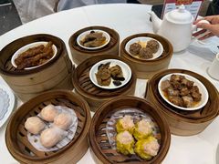 -万龙洲海鲜(大兴绿地缤纷城店)