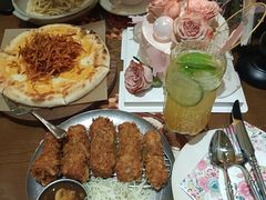 -许哥东北烧烤·铁丳烤串·宫后夹肉(繁花中心店)