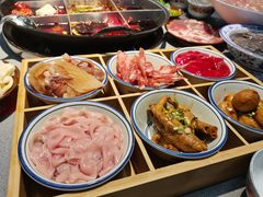 -周小明火锅(黑金冠社区店)