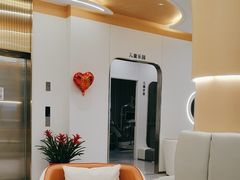 -皓齿连锁·雅贝健口腔·种植·矫正中心(虹口曲阳路店)