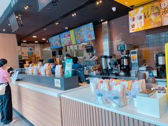-麦当劳(中二横路店)