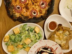 -城市大道红炉披萨烘焙坊